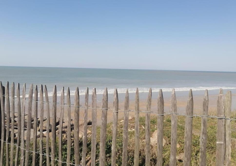 Le Courlis, A Deux Minutes De La Plage Hauteville-sur-Mer Luaran gambar